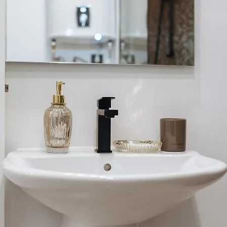 Requena Apartman Sevilla